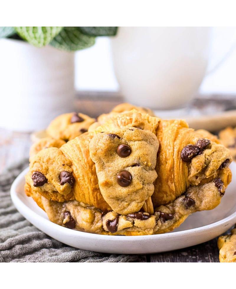chololate croissant cookies